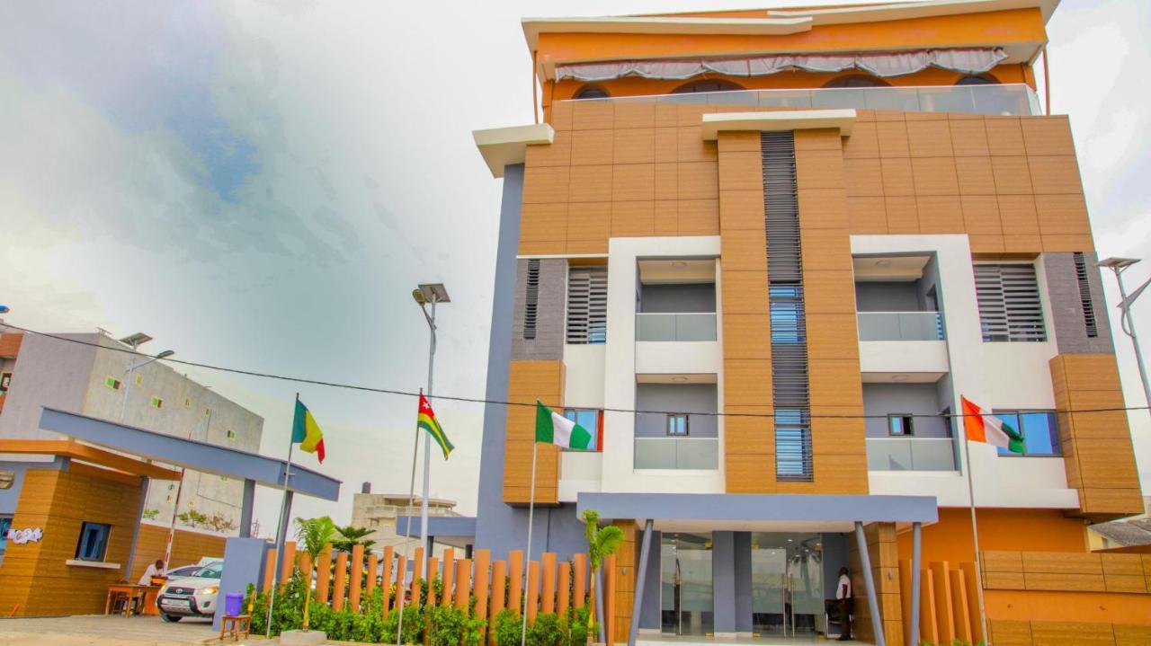 Hotel La Casa Cielo Cotonou Eksteriør bilde