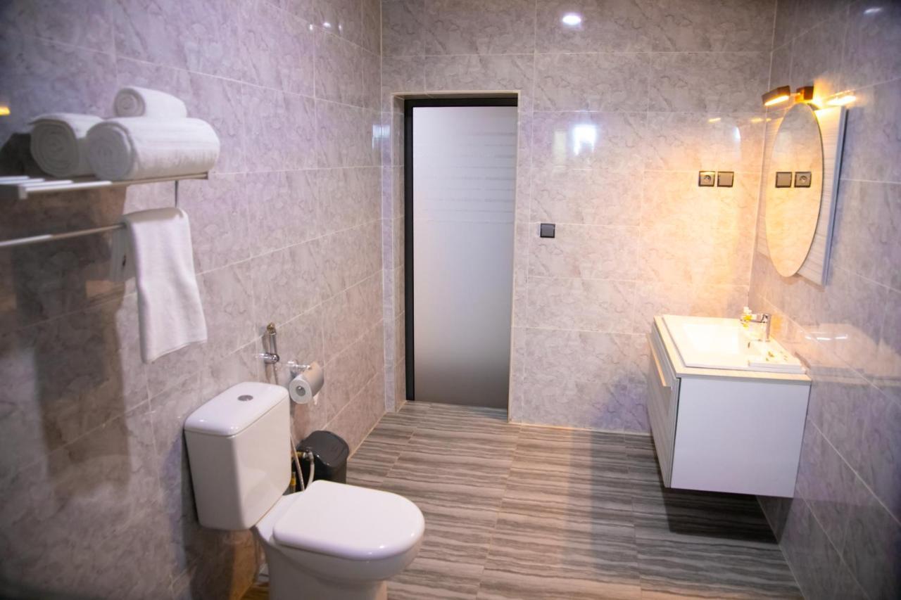Hotel La Casa Cielo Cotonou Eksteriør bilde