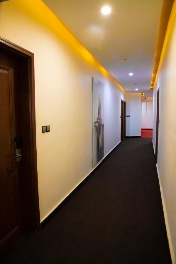Hotel La Casa Cielo Cotonou Eksteriør bilde