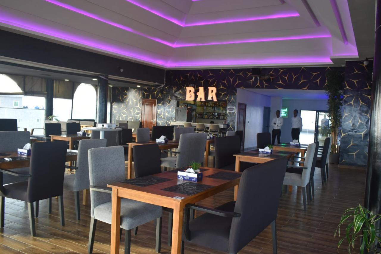 Hotel La Casa Cielo Cotonou Eksteriør bilde