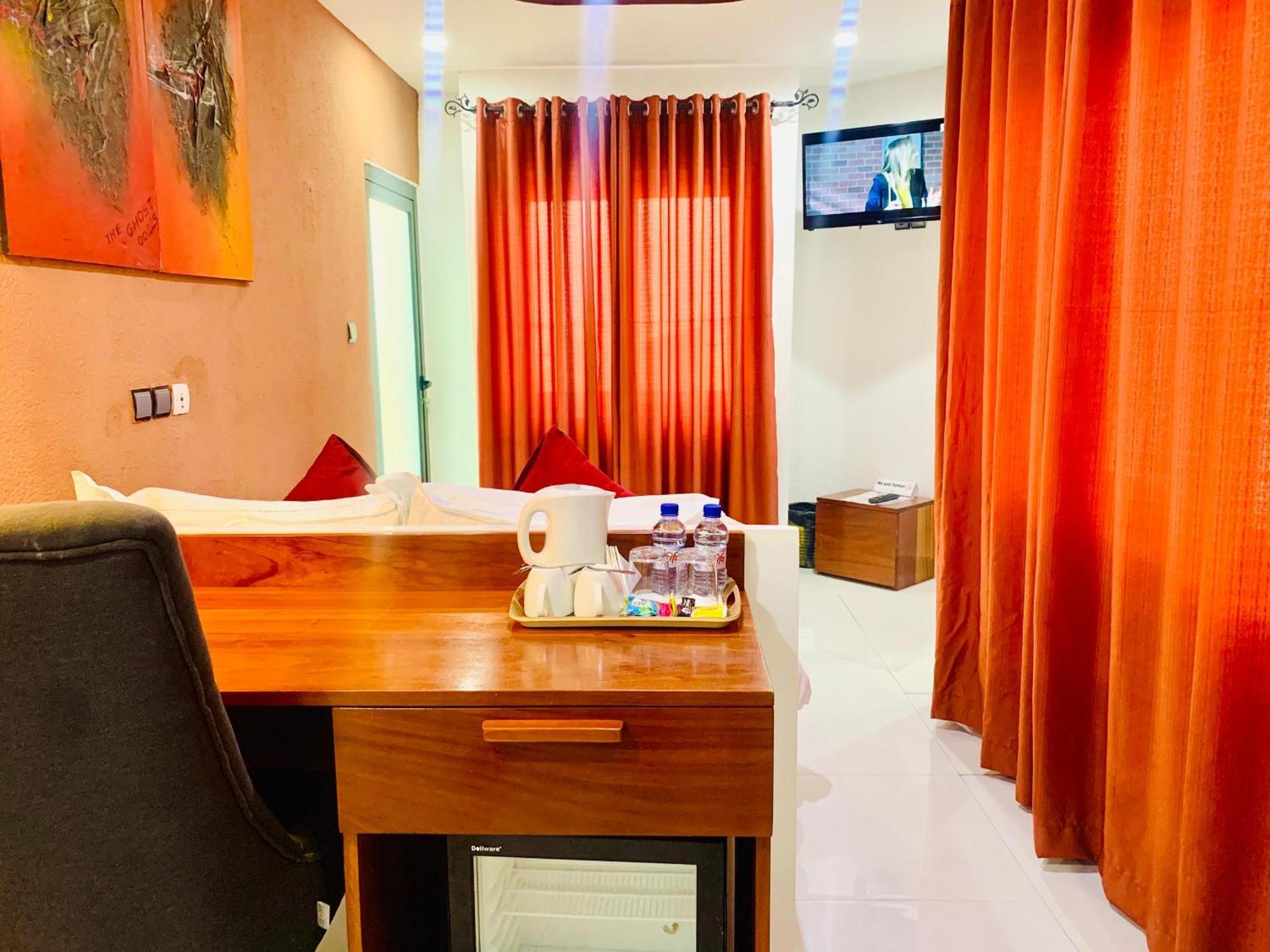 Hotel La Casa Cielo Cotonou Eksteriør bilde